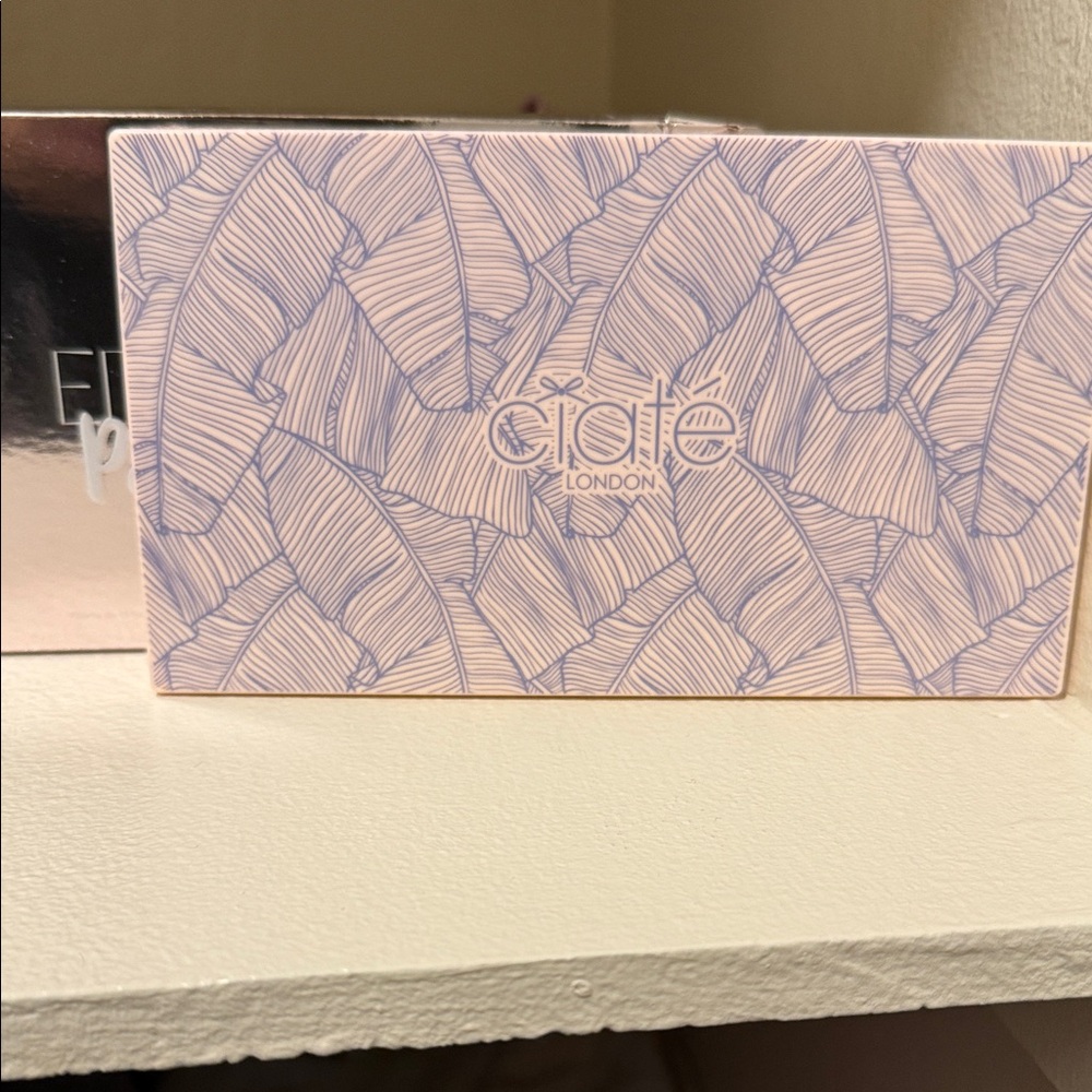 Vibrant Eyeshadow Palette